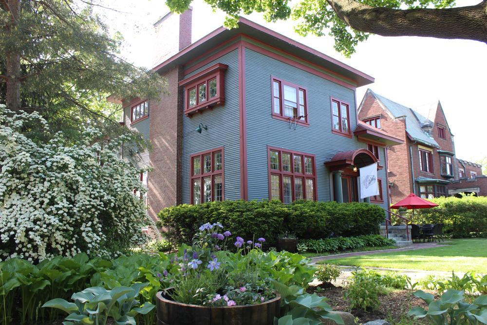 The Lafayette House Bed & Breakfast Grand Rapids Bagian luar foto